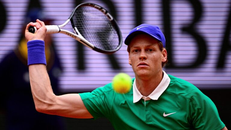 Djokovic elimina Zverev e Sinner avança em Roland Garros; Boisson surpreende Andreeva