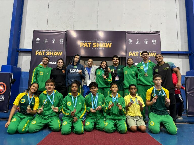 Wrestling brasileiro tem final de semana agitado com bom desempenho em torneios internacionais e intercâmbio com a Armênia no Rio de Janeiro