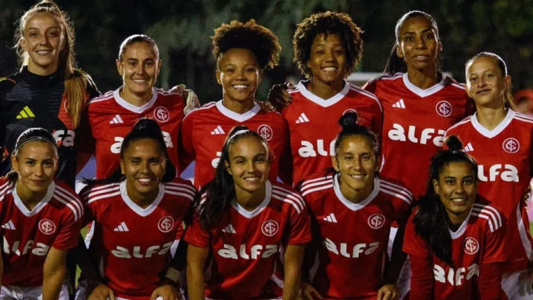 Internacional bate o América-MG e mantém chances de classificação no Brasileirão feminino