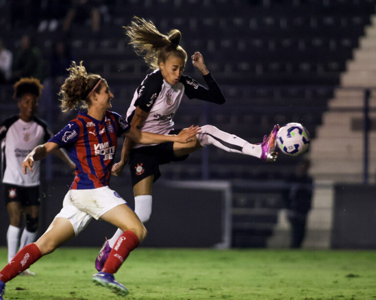 Bahia x Corinthians: onde assistir e como chegam os times para as quartas de final do Brasileirão feminino