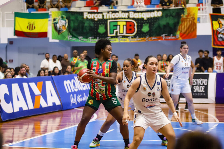 Sampaio Basquete arrasa o São José e avança à final da LBF