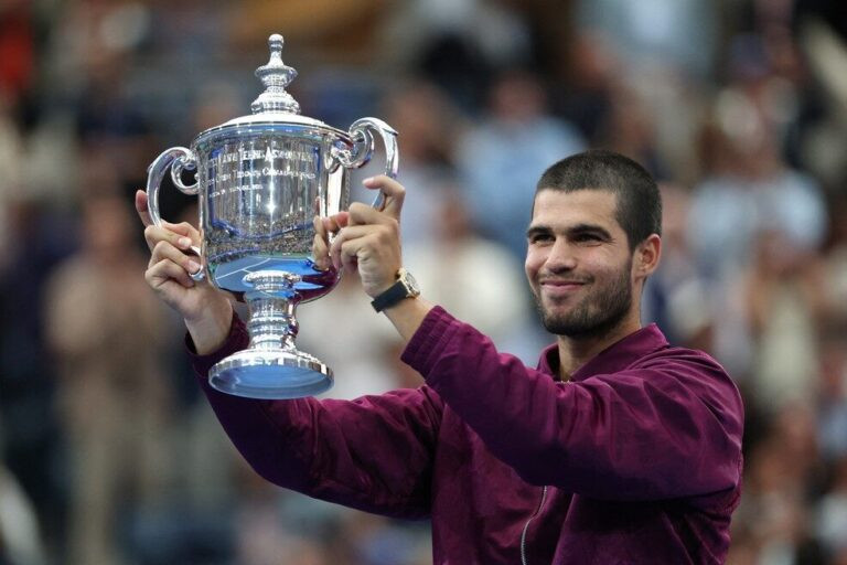 Alcaraz vence Sinner e conquista o título do US Open 2025