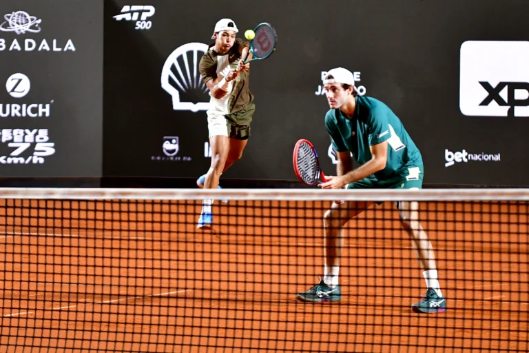 Guto Miguel e Gustavo Heide na Quadra Guga Kuerten do Rio Open 2026