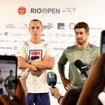 Rafael Matos e Orlando Luz na zona mista