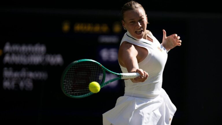 Partida entre Madison Keys e Amanda Anisimova em Wimbledon