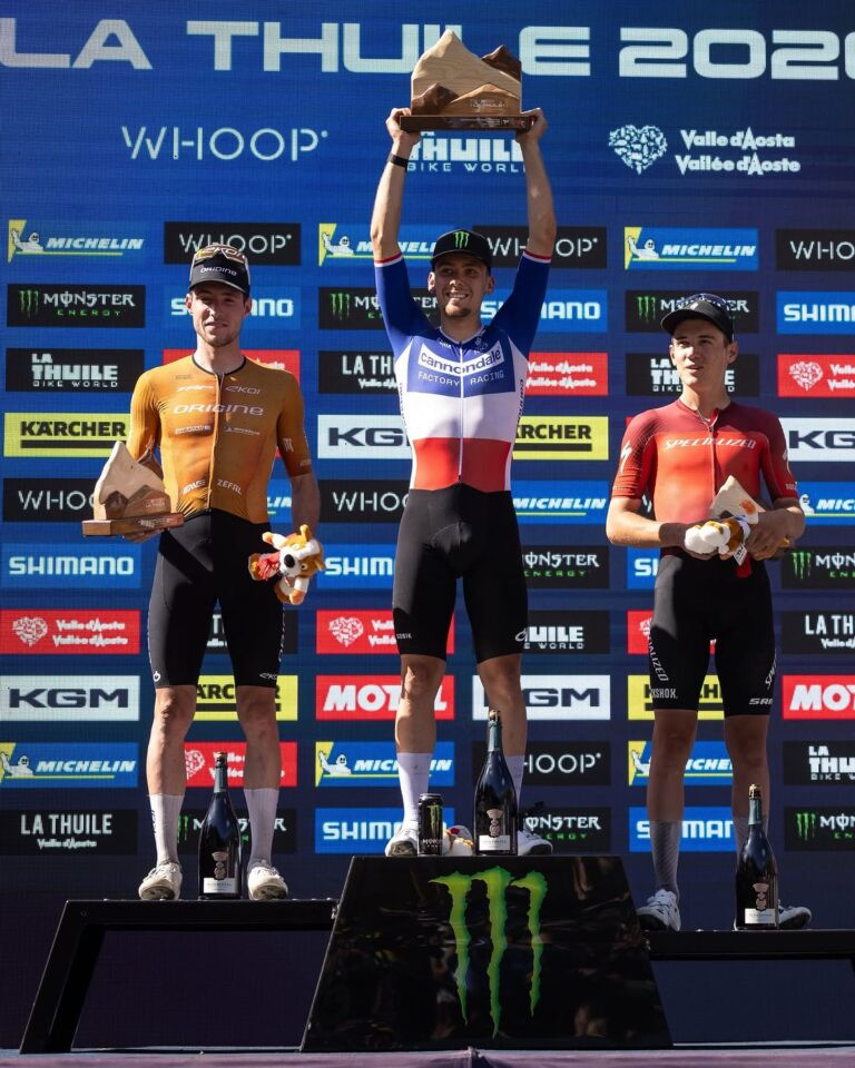 Martina Berta e Luca Martin conquistam a etapa de La Thuile da Copa do Mundo de mountain bike