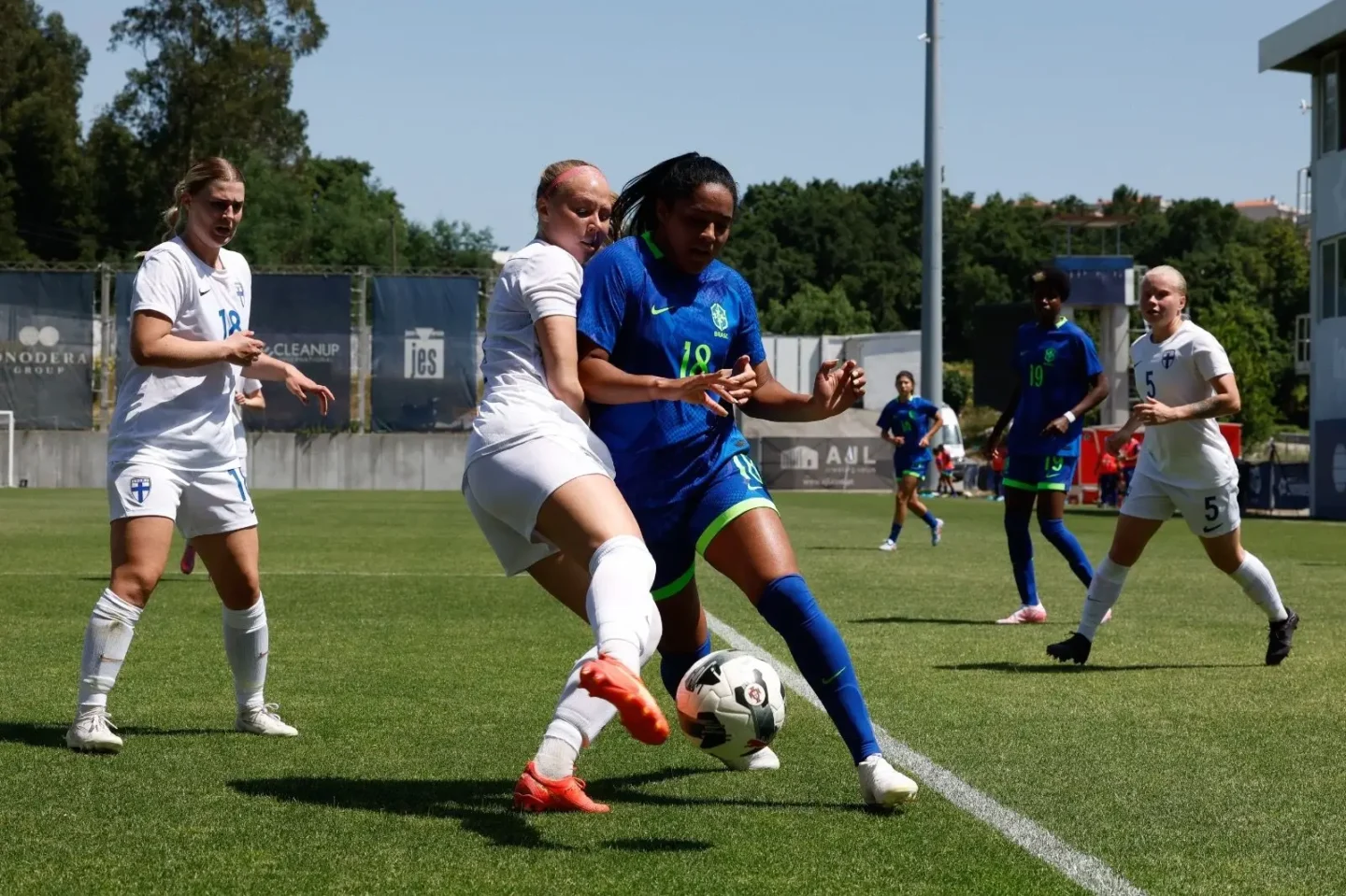 Juju Harris foi titular na partida entre Brasil e Finlândia. – Foto: Luciana Vermell/CBF