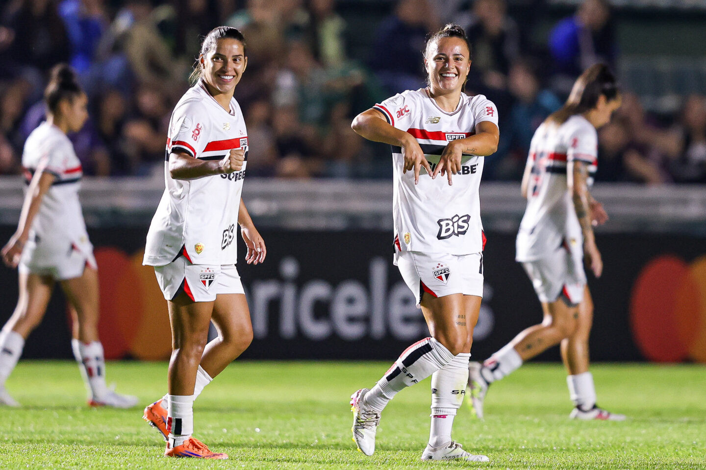 Staff Woman/ Conmebol