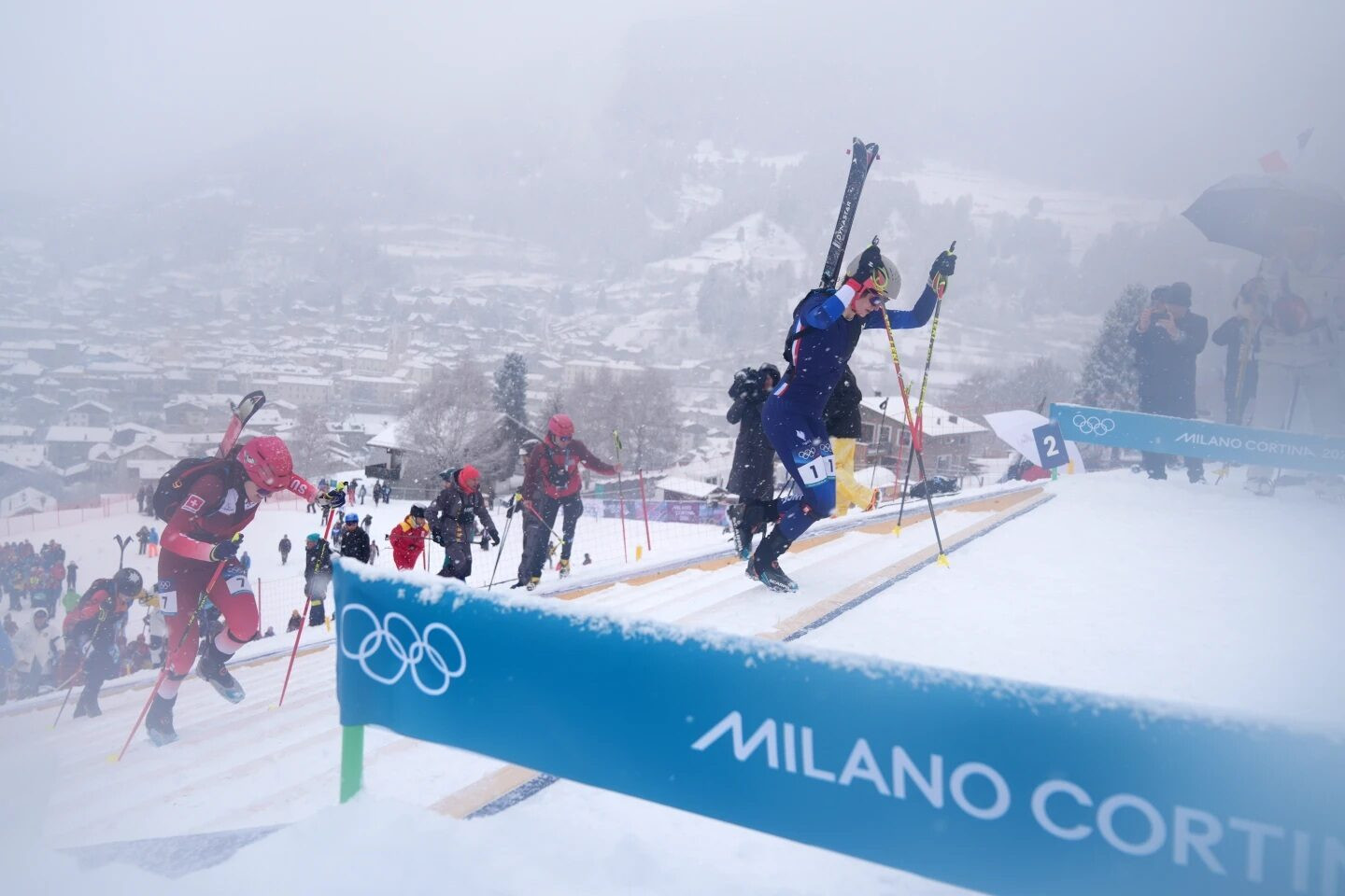 Esqui Montanhismo Foto: AP/Rebecca Blackwell