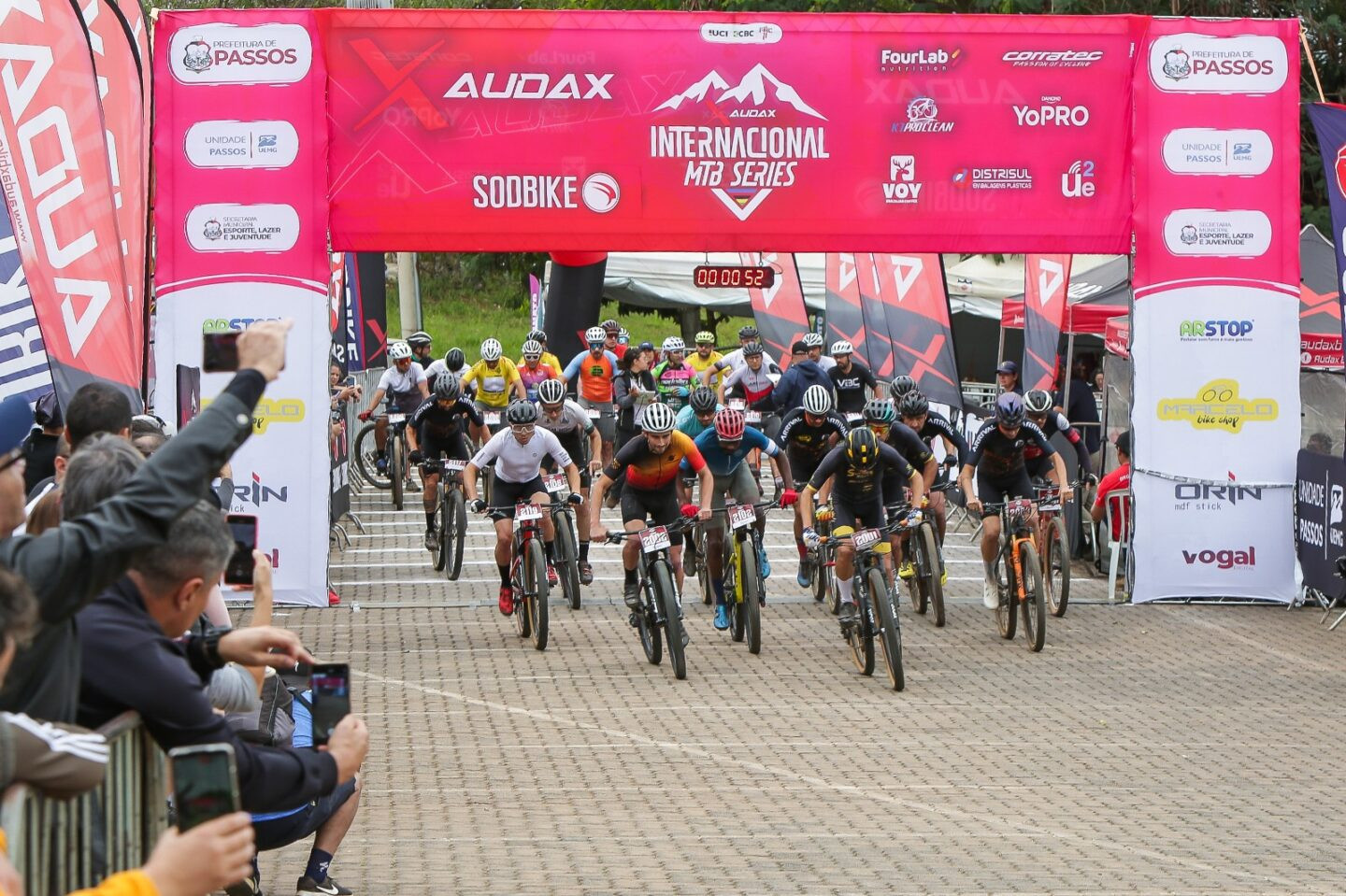 Etapa de Passos do Audax Internacional MTB Series reuniu mais de 300 atletas (Foto: Divulgação / Internacional MTB Series)