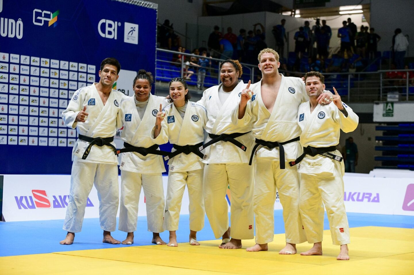 Equipe do Pinheiros. – Foto: Anderson Neves / CBJ