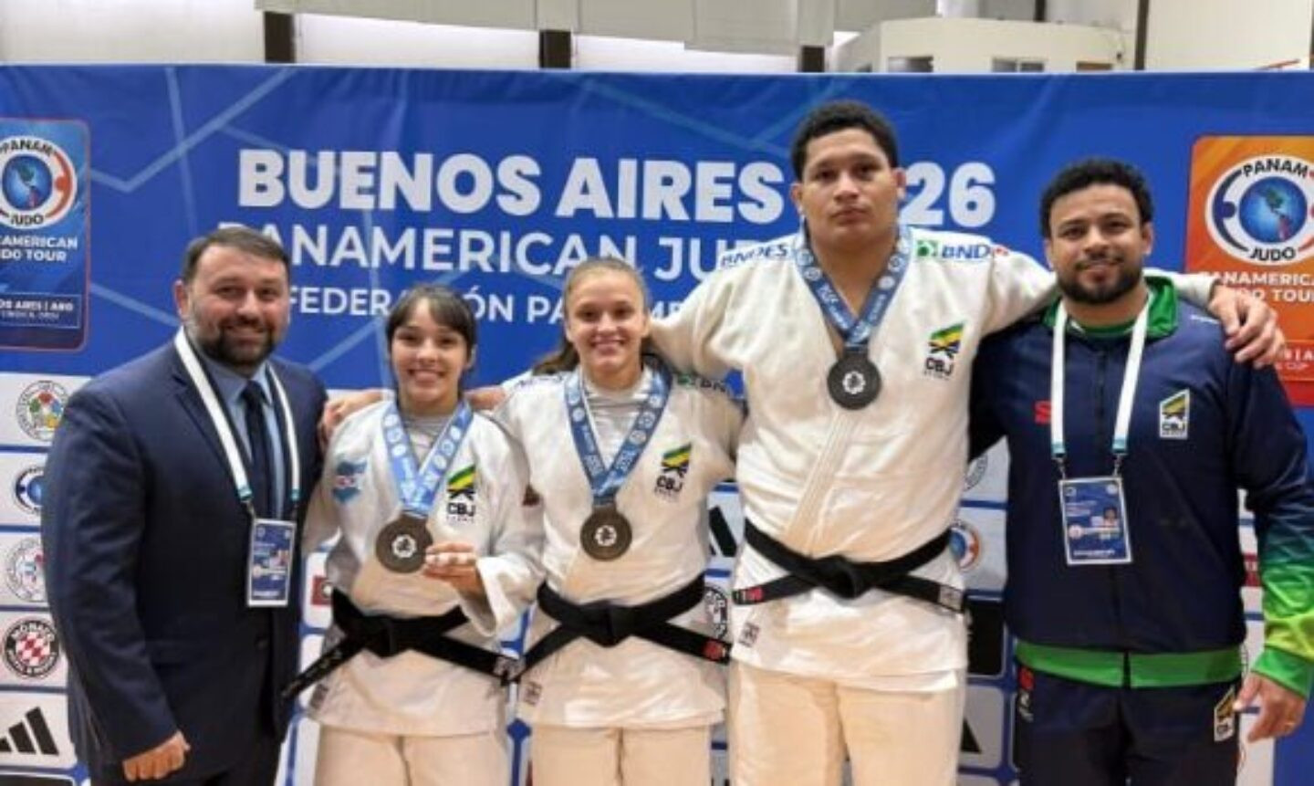 Open Pan-americano de Judô Equipe brasileira que medalhou no segundo dia do Open Pan-Americano - Foto: Divulgação CBJ