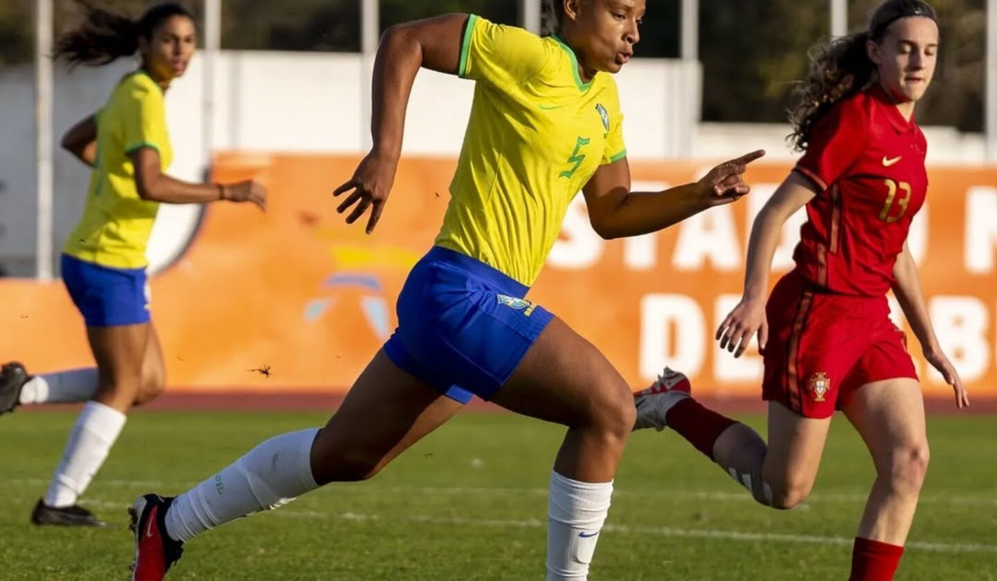 Julia Pereira CBF