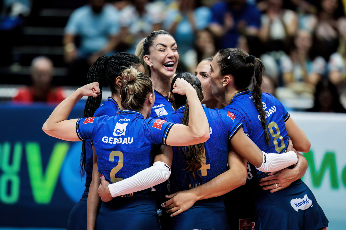 MINAS E MACKENZIE Hedgard Moraes/Minas Tênis Clube