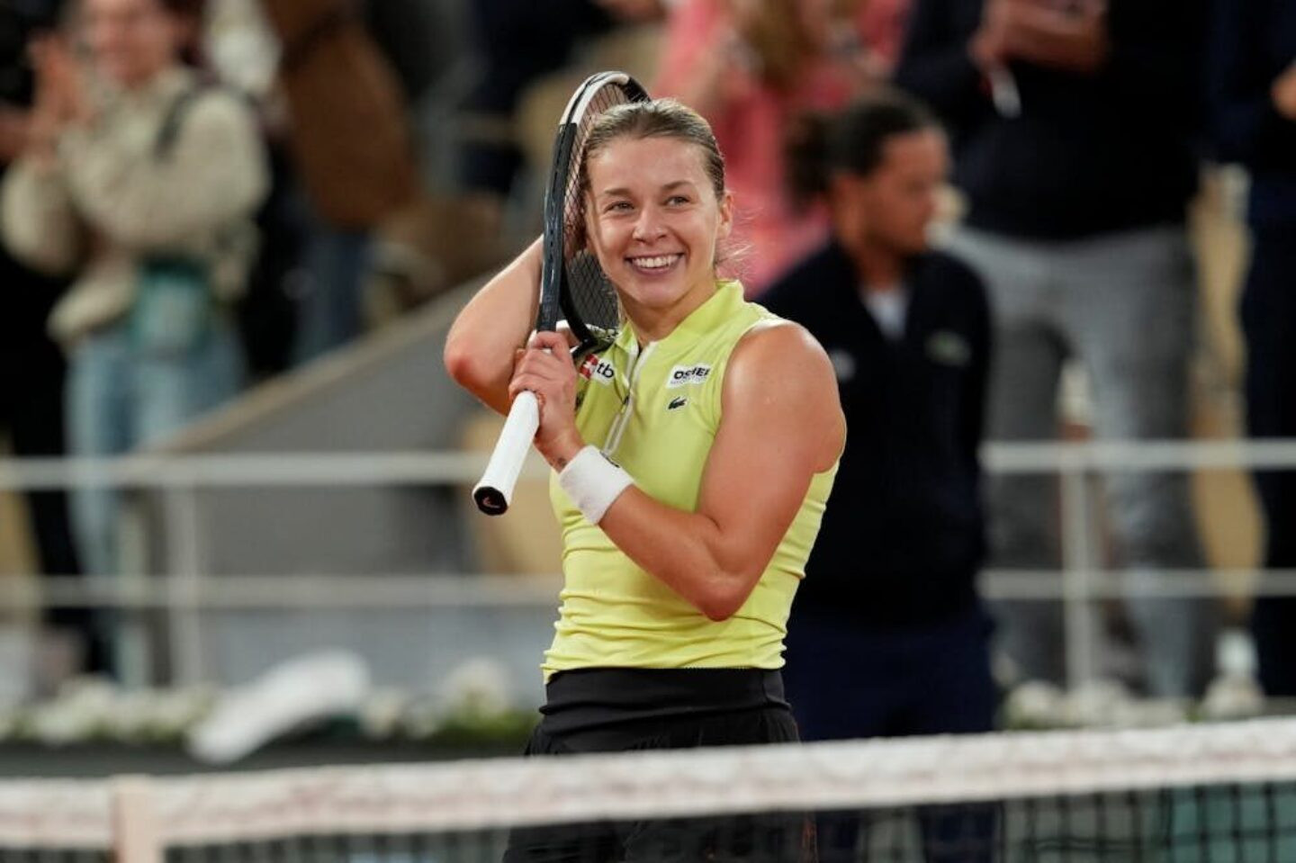 Maja Chwalinska em partida de Roland Garros 2026