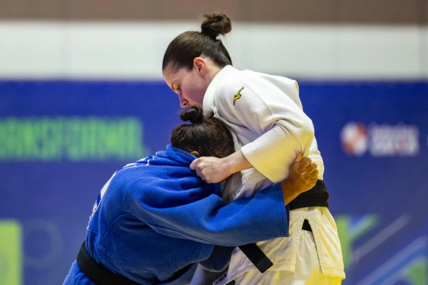 Alana Maldonado e Michele Ferreira disputam na categoria até 70 kg do Grand Prix de Judô, no CT Paralímpico | Foto: Alessandra Cabral/CPB