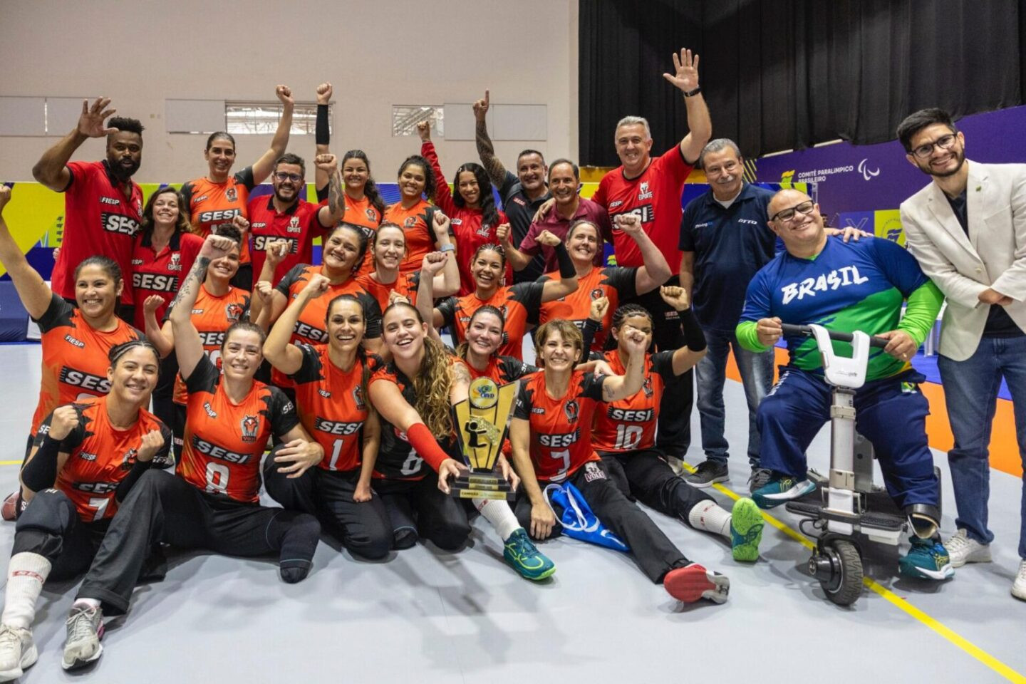 SESI-SP comemora seu 19ª título no Campeonato Brasileiro de vôlei sentado feminino no CT PAralímpico | Foto: Alessandra Cabral/CPB