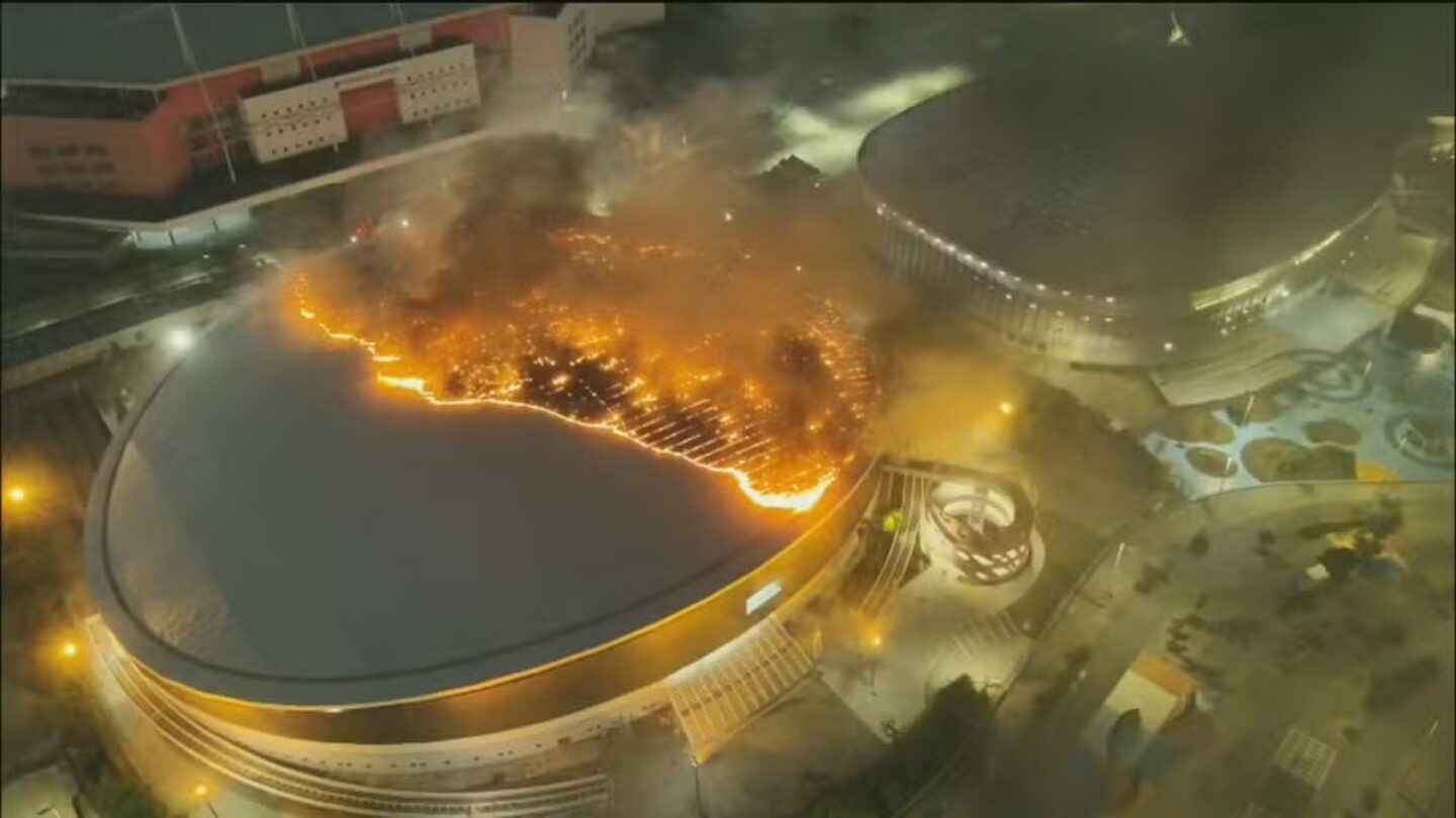 globo-canal-4-20260408-2000-frame-50826 Reprodução/TV Globo