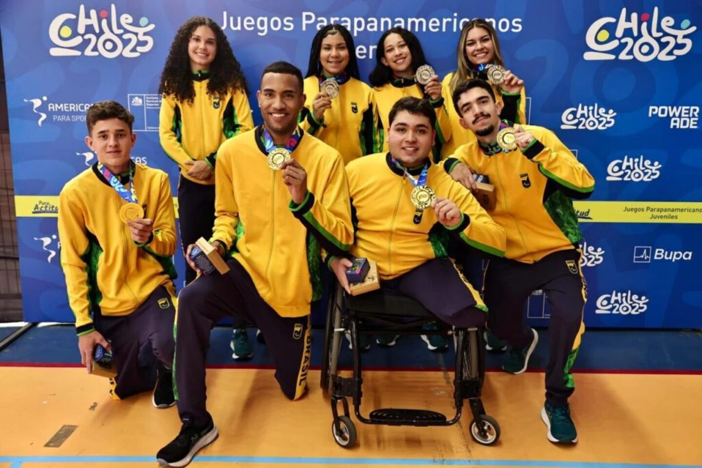 Seleções brasileiras de vôlei sentado celebram conquistas no Parapan de Jovens de Santiago 2025 | Foto: Carol Coelho/CPB