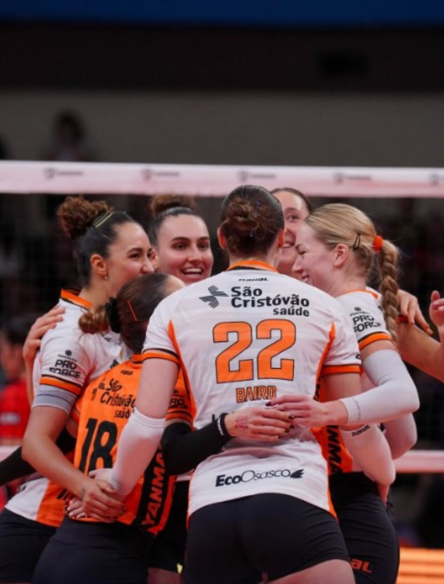 osasco-campeão-supercopa-2025 Osasco supera Bauru e conquista o título inédito da Supercopa de vôlei feminino