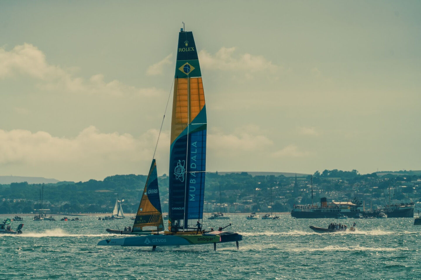 Foto: AT Films / Divulgação Mubadala Brazil SailGP Team